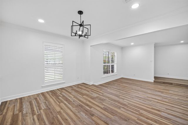 7615 Braesdale Lane, Houston, TX 77071