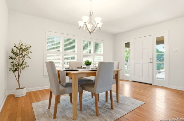 112 Lyman, Terrell Hills, TX 78209