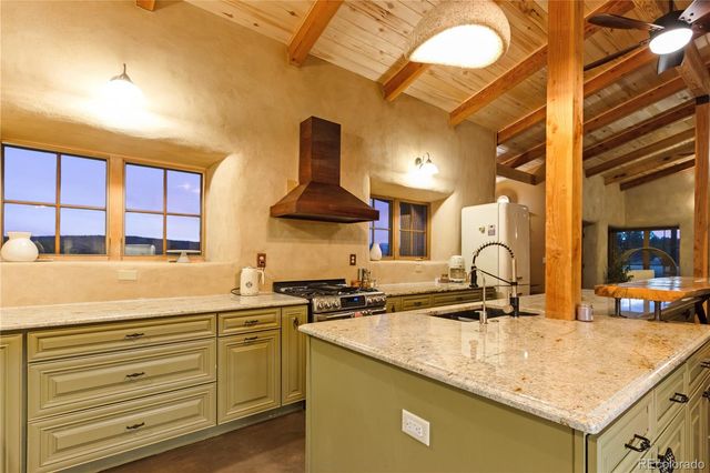 619 Black Diamond Drive, Walsenburg, CO 81089