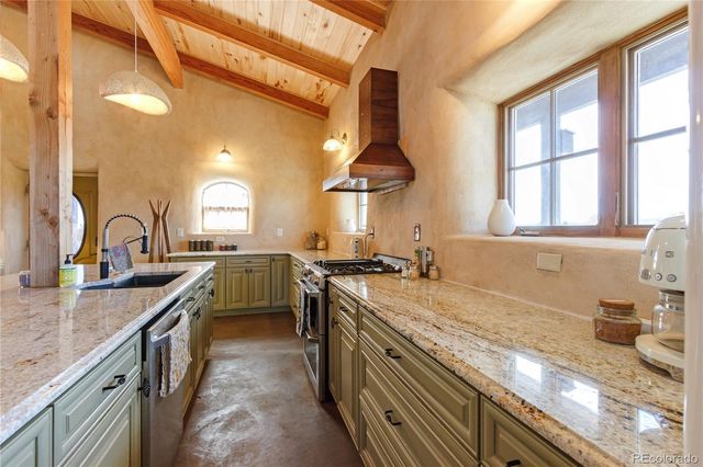 619 Black Diamond Drive, Walsenburg, CO 81089