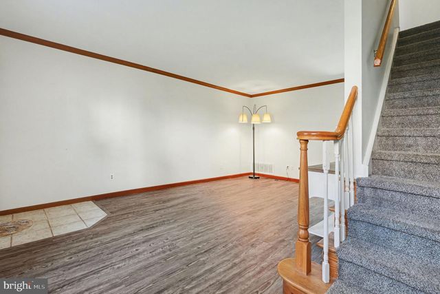 129 ARDWICK TER, Lansdale, PA 19446