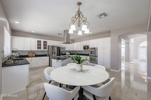 9779 W KEYSER Drive, Peoria, AZ 85383