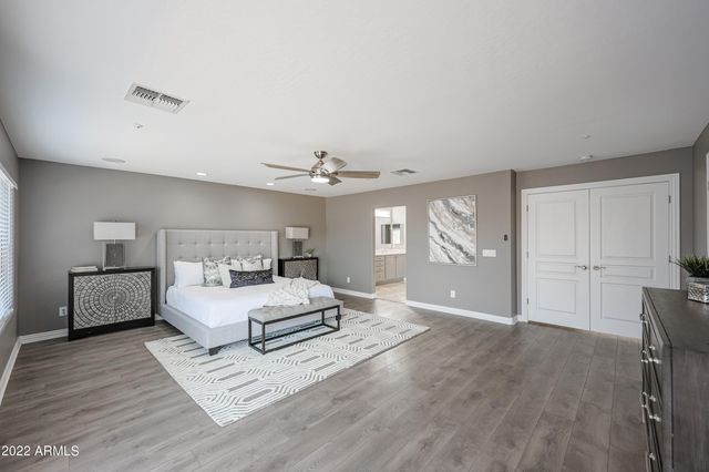9779 W KEYSER Drive, Peoria, AZ 85383