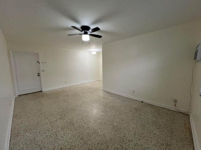 311 Inlet Way 4, Palm Beach Shores, FL 33404