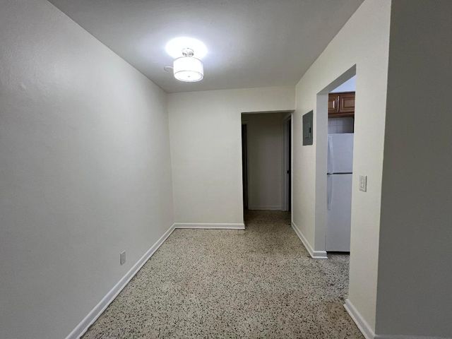 311 Inlet Way 4, Palm Beach Shores, FL 33404