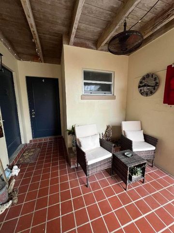 311 Inlet Way 4, Palm Beach Shores, FL 33404