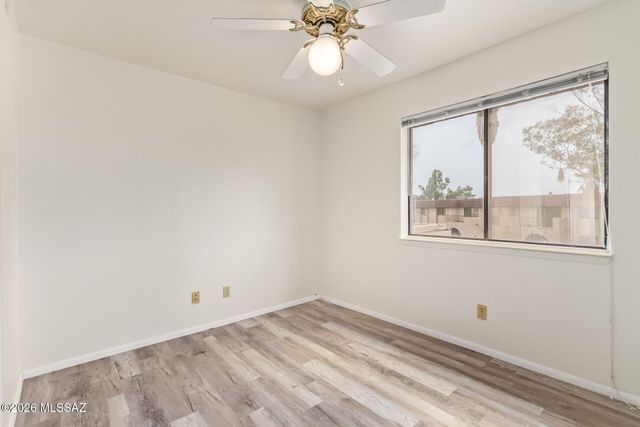 461 W Yucca Ct Unit 312, Tucson, AZ 85704