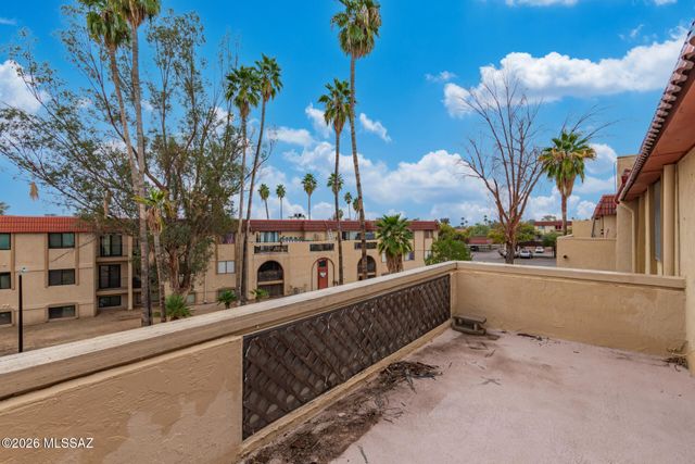 461 W Yucca Ct Unit 312, Tucson, AZ 85704