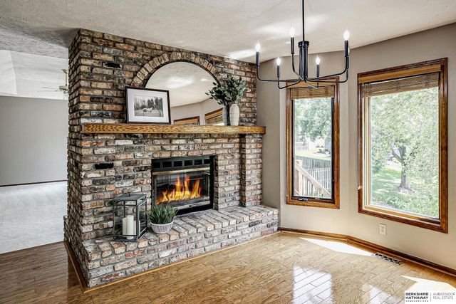 2315 Nelson's Creek Drive, Omaha, NE 68116