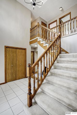 2315 Nelson's Creek Drive, Omaha, NE 68116