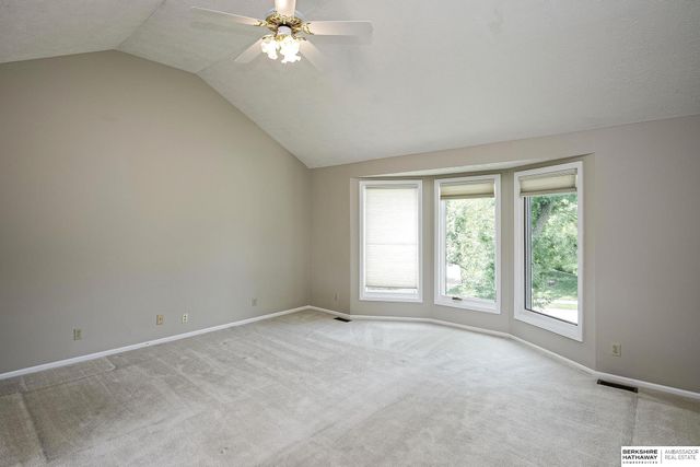 2315 Nelson's Creek Drive, Omaha, NE 68116