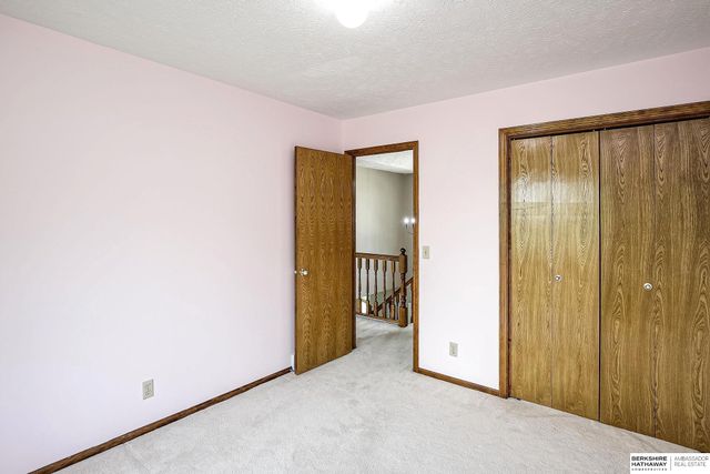 2315 Nelson's Creek Drive, Omaha, NE 68116