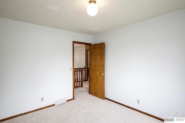 2315 Nelson's Creek Drive, Omaha, NE 68116