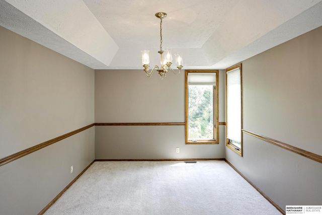 2315 Nelson's Creek Drive, Omaha, NE 68116