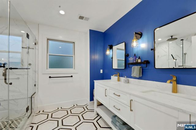 106 Lake Street, Westwood, NJ 07675