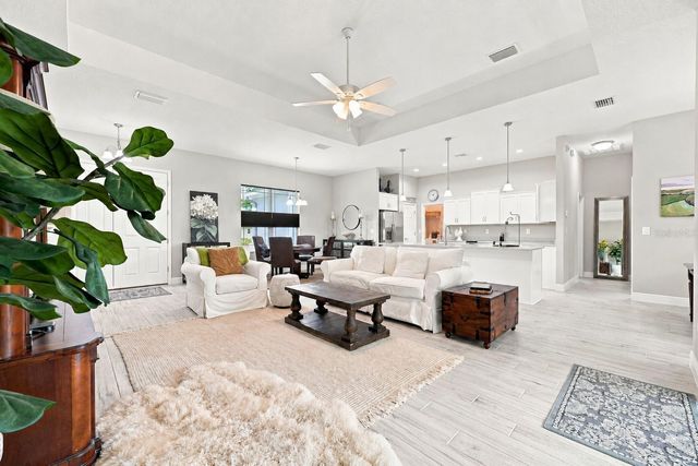 15450 CLIFF SWALLOW ROAD, Weeki Wachee, FL 34614