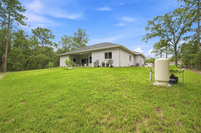 15450 CLIFF SWALLOW ROAD, Weeki Wachee, FL 34614