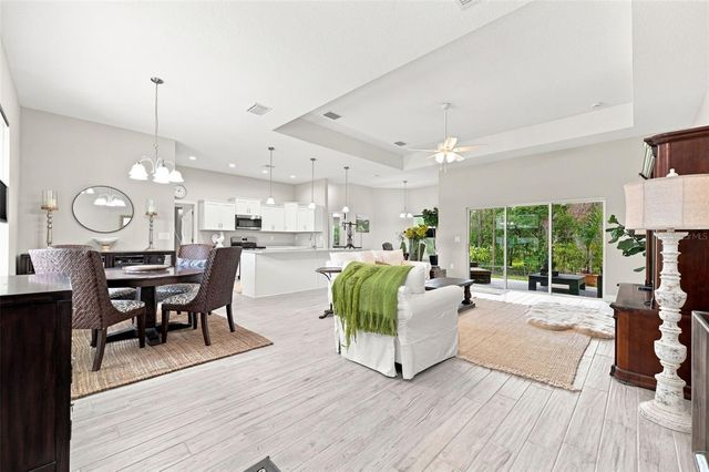 15450 CLIFF SWALLOW ROAD, Weeki Wachee, FL 34614