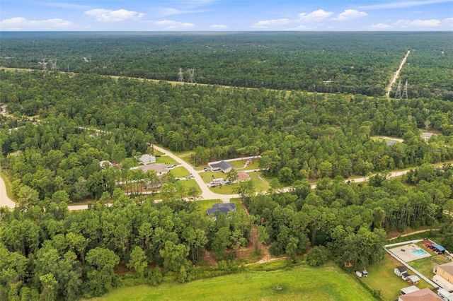 15450 CLIFF SWALLOW ROAD, Weeki Wachee, FL 34614
