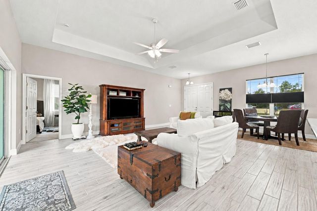 15450 CLIFF SWALLOW ROAD, Weeki Wachee, FL 34614