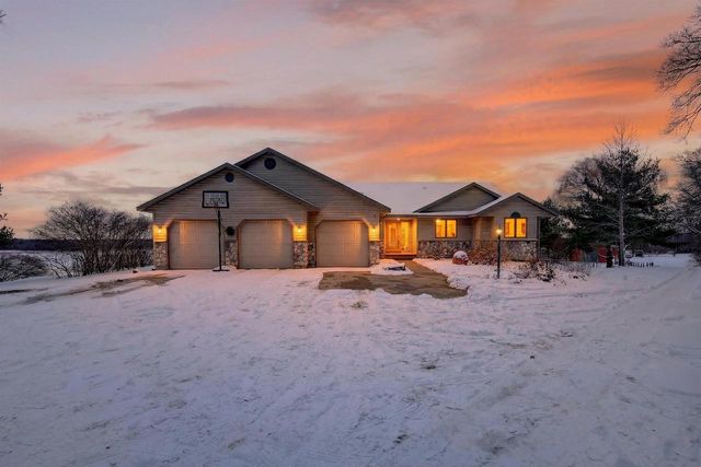 S4168 Crawford Street, Baraboo, WI 53913