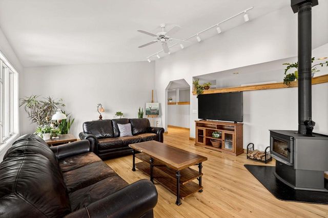 S4168 Crawford Street, Baraboo, WI 53913