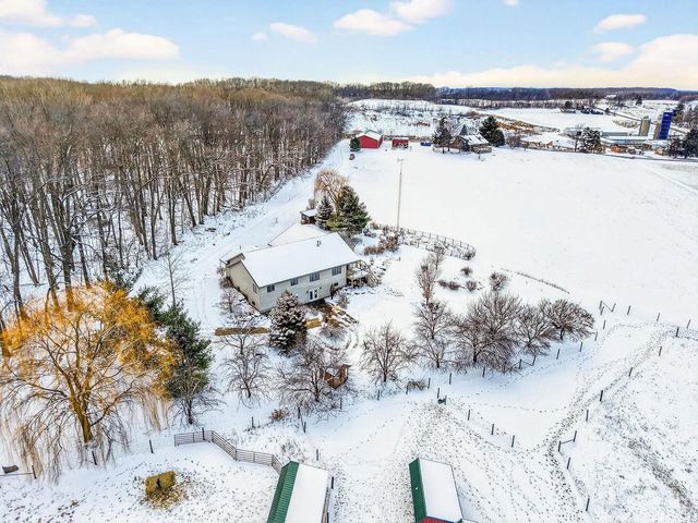 S4168 Crawford Street, Baraboo, WI 53913