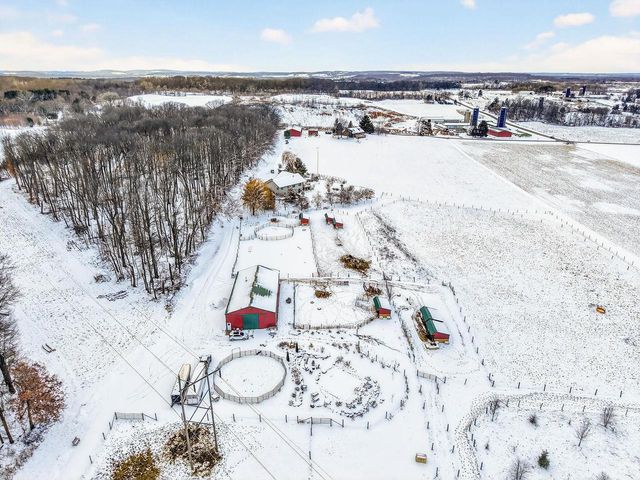 S4168 Crawford Street, Baraboo, WI 53913