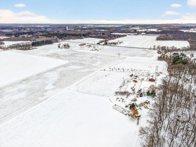 S4168 Crawford Street, Baraboo, WI 53913