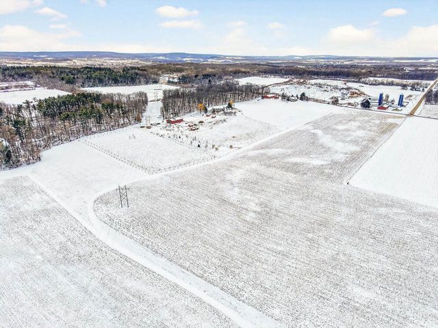 S4168 Crawford Street, Baraboo, WI 53913