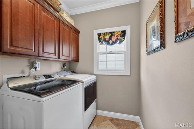 15317 Oaktree Estates Drive, Chesterfield, MO 63017