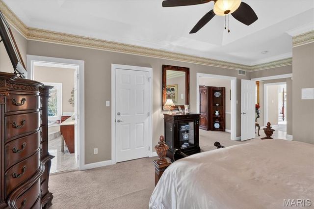 15317 Oaktree Estates Drive, Chesterfield, MO 63017