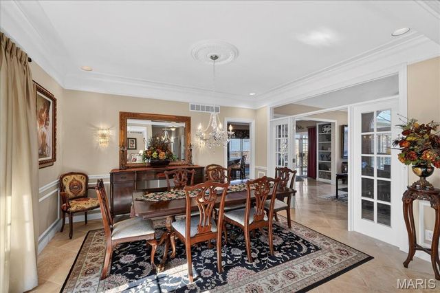 15317 Oaktree Estates Drive, Chesterfield, MO 63017