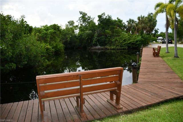 1591 Sunkist WAY, Fort Myers, FL 33905