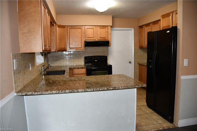 1591 Sunkist WAY, Fort Myers, FL 33905
