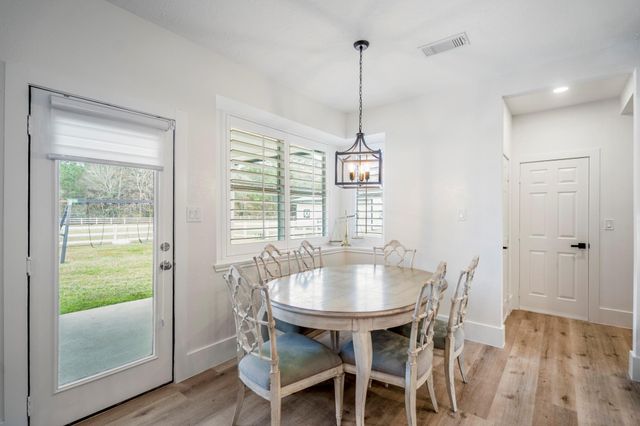 31219 Edgewater Drive, Magnolia, TX 77354