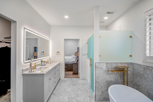 31219 Edgewater Drive, Magnolia, TX 77354