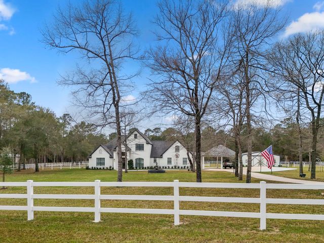 31219 Edgewater Drive, Magnolia, TX 77354