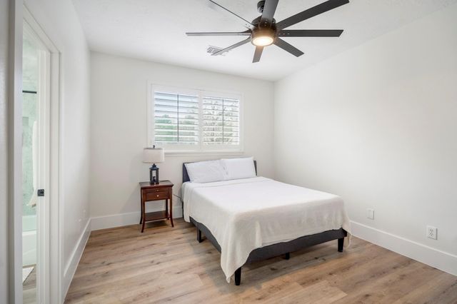 31219 Edgewater Drive, Magnolia, TX 77354