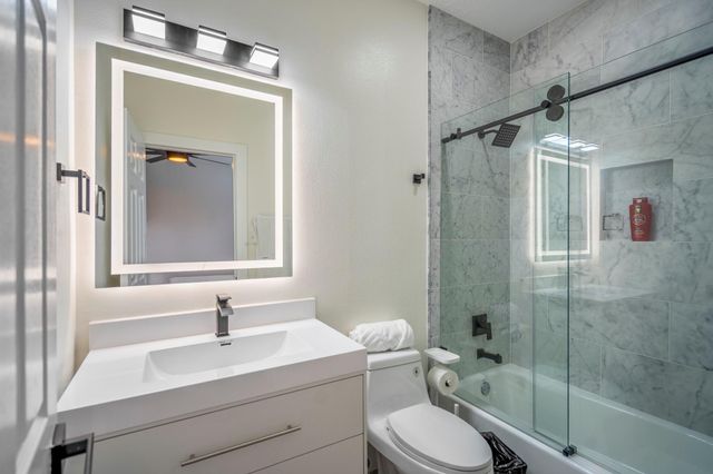 31219 Edgewater Drive, Magnolia, TX 77354