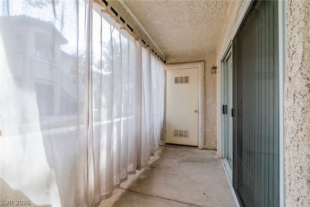 3119 Key Largo Drive 101, Las Vegas, NV 89120