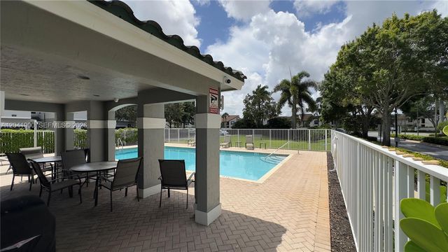 3042 Grandiflora Drive, Greenacres, FL 33467