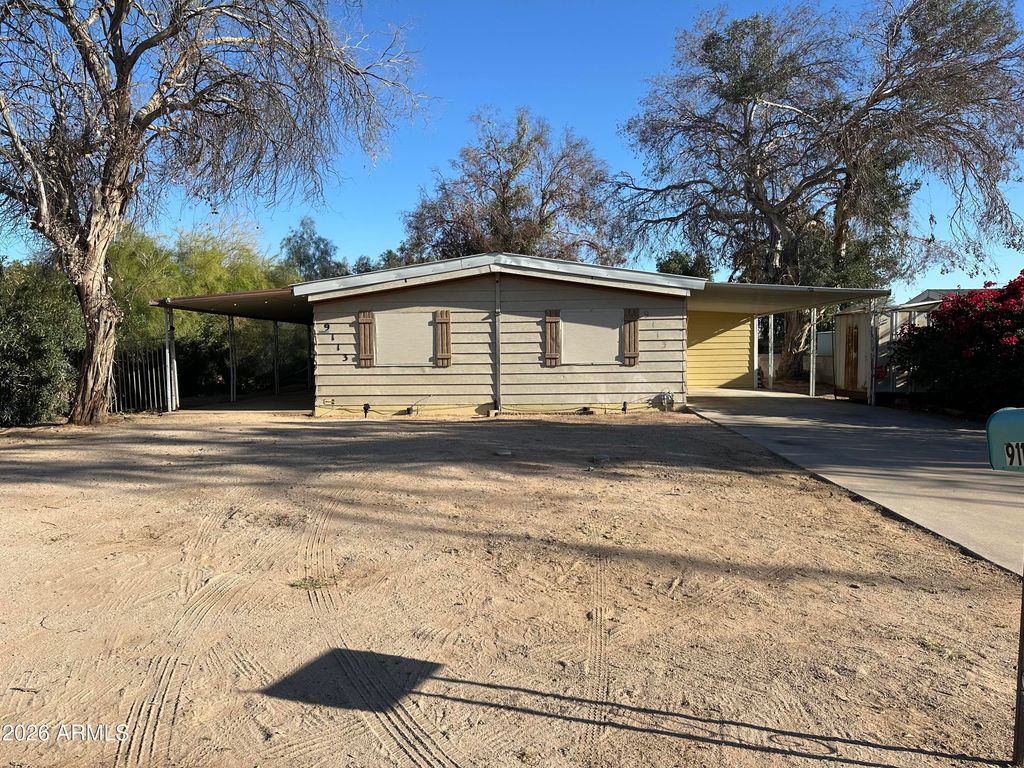 9113 E Aspen Avenue, Mesa, AZ 85208