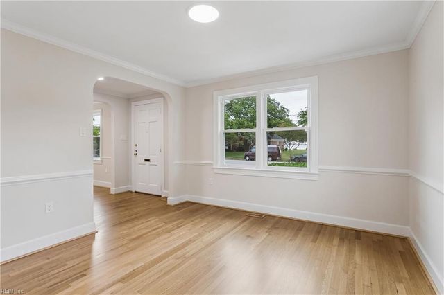 4031 Chesapeake AVE, Hampton, VA 23669
