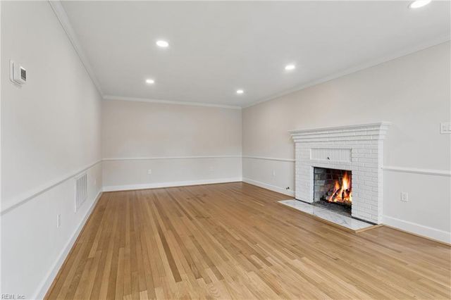 4031 Chesapeake AVE, Hampton, VA 23669