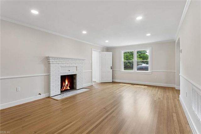 4031 Chesapeake AVE, Hampton, VA 23669