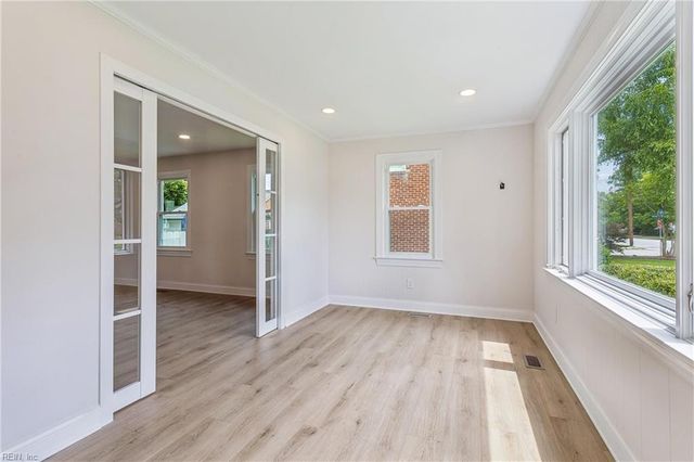 4031 Chesapeake AVE, Hampton, VA 23669
