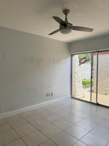 9640 NW 65th Street D10, Tamarac, FL 33321