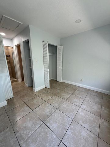 9640 NW 65th Street D10, Tamarac, FL 33321