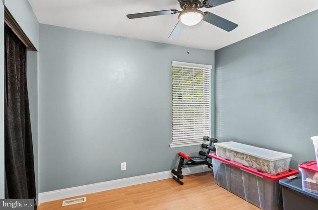 120 BAKER AVE, Atco, NJ 08004